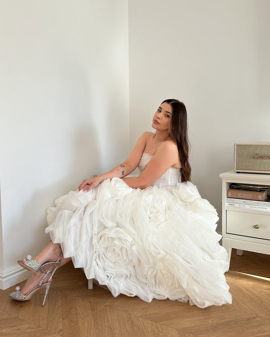 DRAMATICALLY WHIST FLOWERED TULLE DRESS