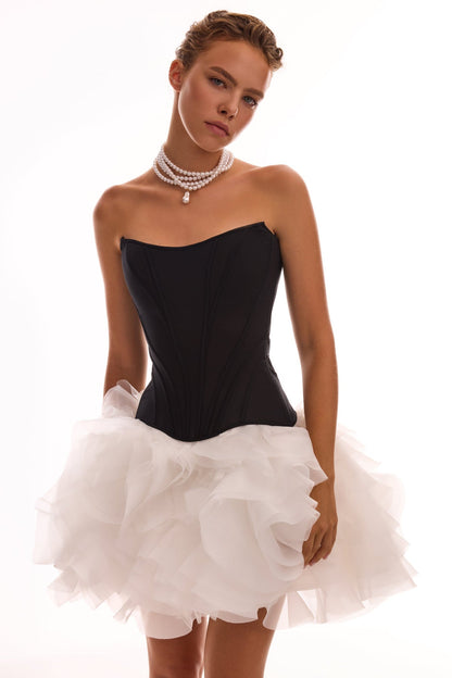 CHIC LOW-WAIST BLACK FITTED CORSET, MIDNIGHT WALK