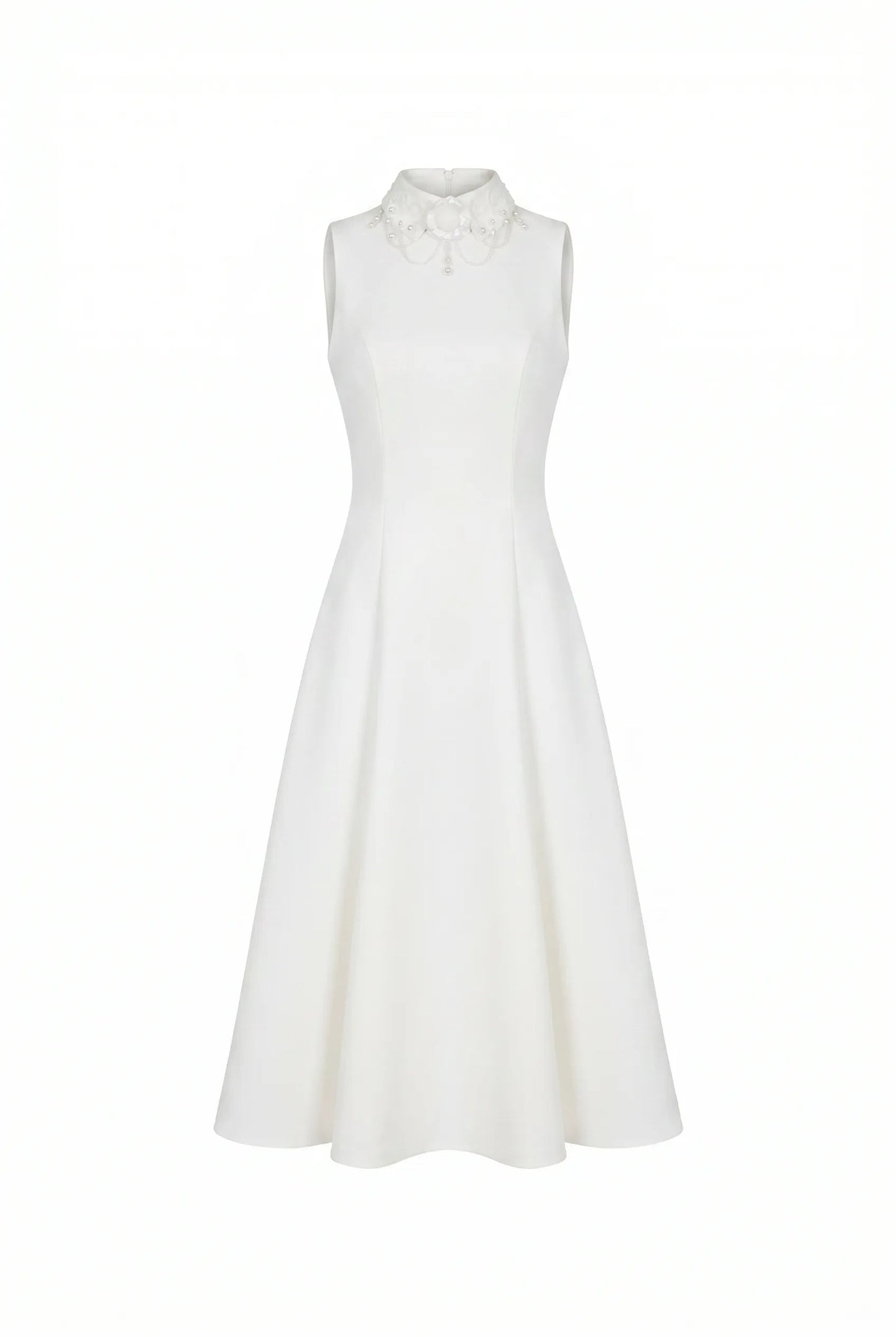 ELEGANT WHITE MIDI DRESS WITH A HIGH NECKLINE