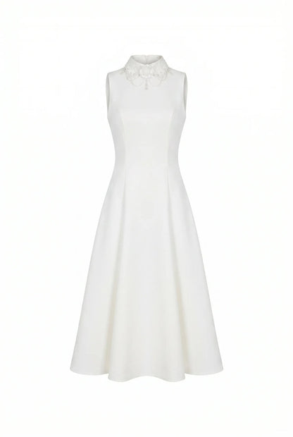 ELEGANT WHITE MIDI DRESS WITH A HIGH NECKLINE
