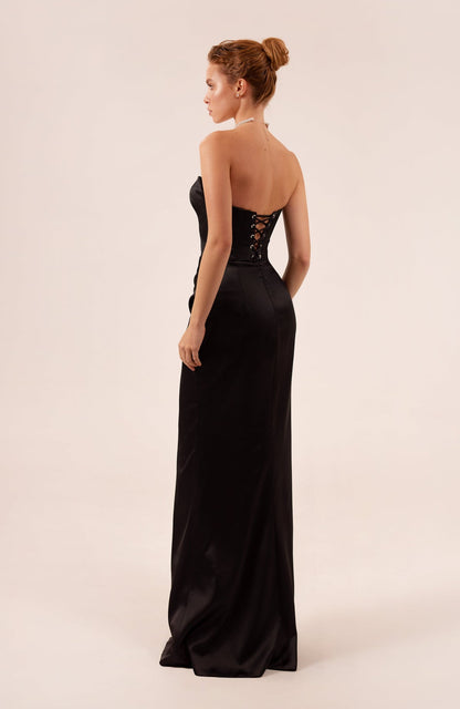 BLACK STRAPLESS EVENING GOWN WITH THIGH SLIT