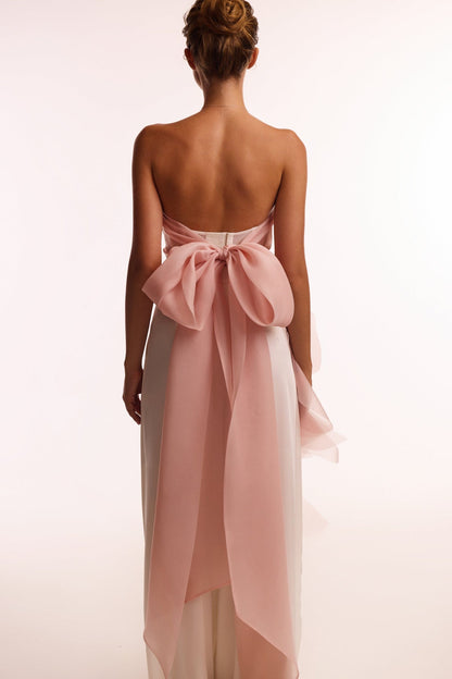 DREAMY OFF-SHOULDER BLOUSE WITH MERINGUE FLOUNCES IN MISTY ROSE, MIDNIGHT WALK