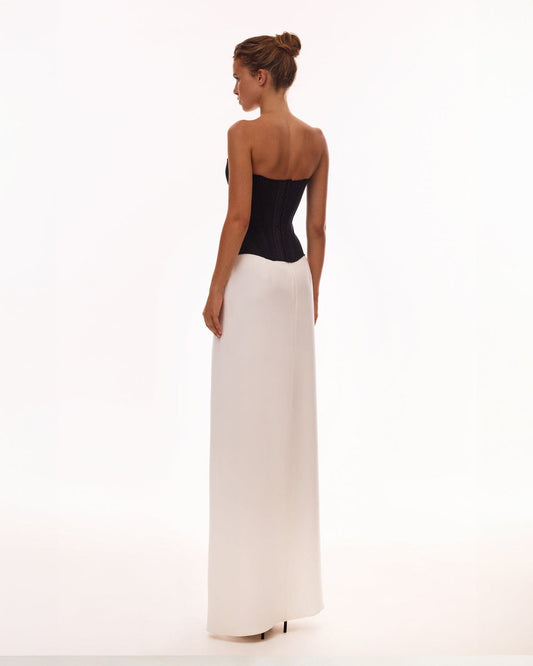 REFINED FITTED WHITE MAXI SKIRT WITH A SLIT, MIDNIGHT WALK