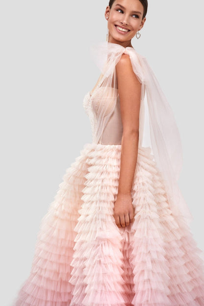 CHARMING BALL GOWN WITH THE FRILL-LAYERED OMBRE MAXI SKIRT