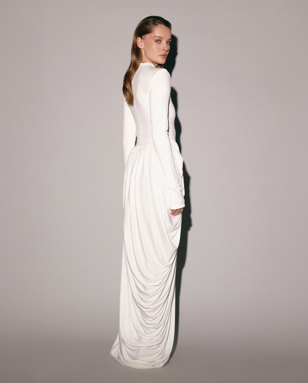 WHITE MAXI DRESS WITH SLIT AND LONG SLEEVES