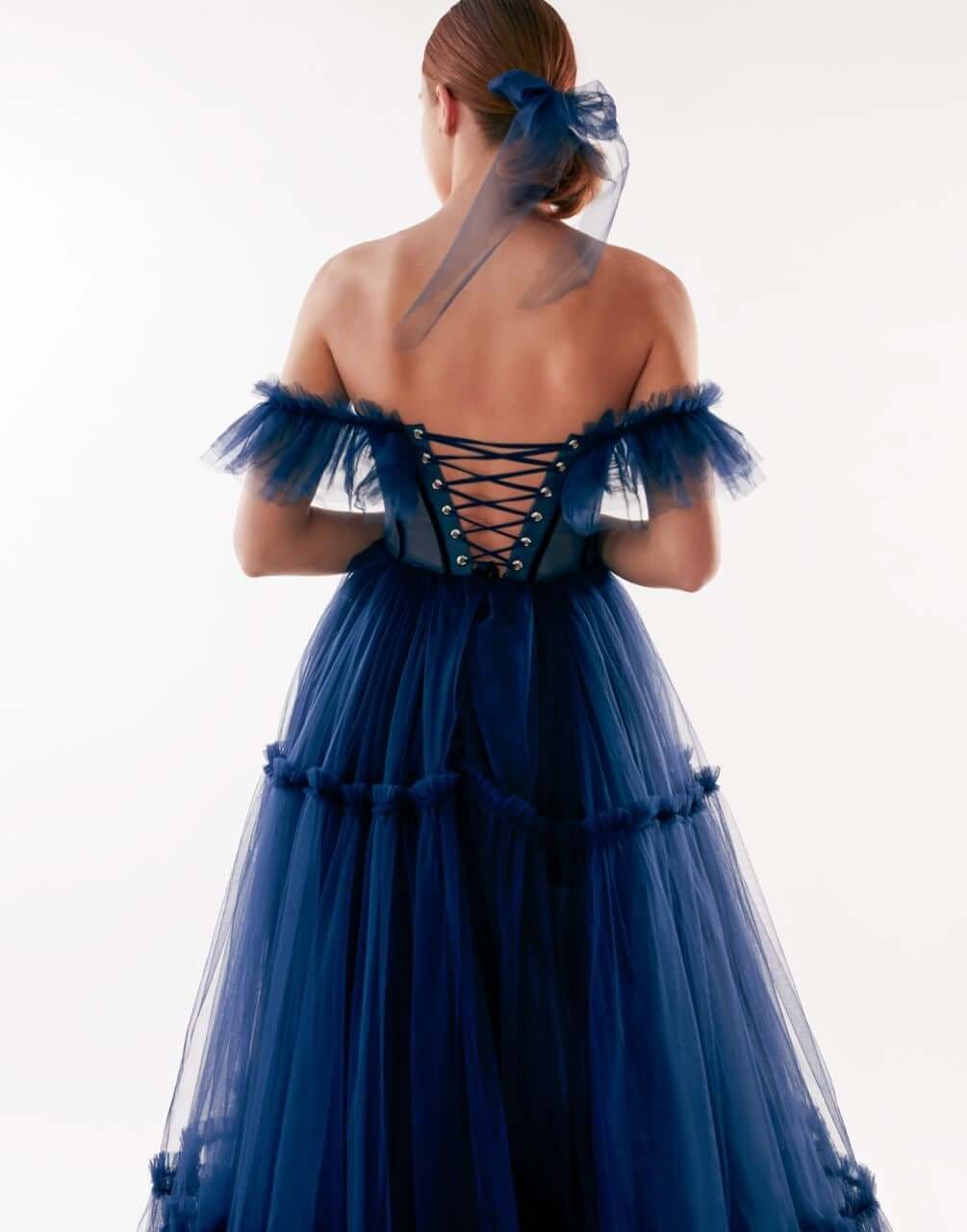ELEGANT OFF-THE-SHOULDER MAXI DRESS