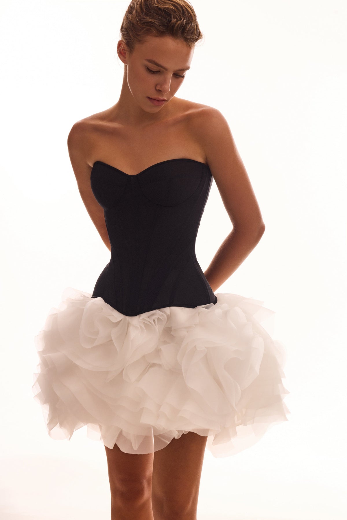 DANCEABLE MINI SKIRT WITH RUCHED FLOWER APPLIQUES IN WHITE, MIDNIGHT WALK