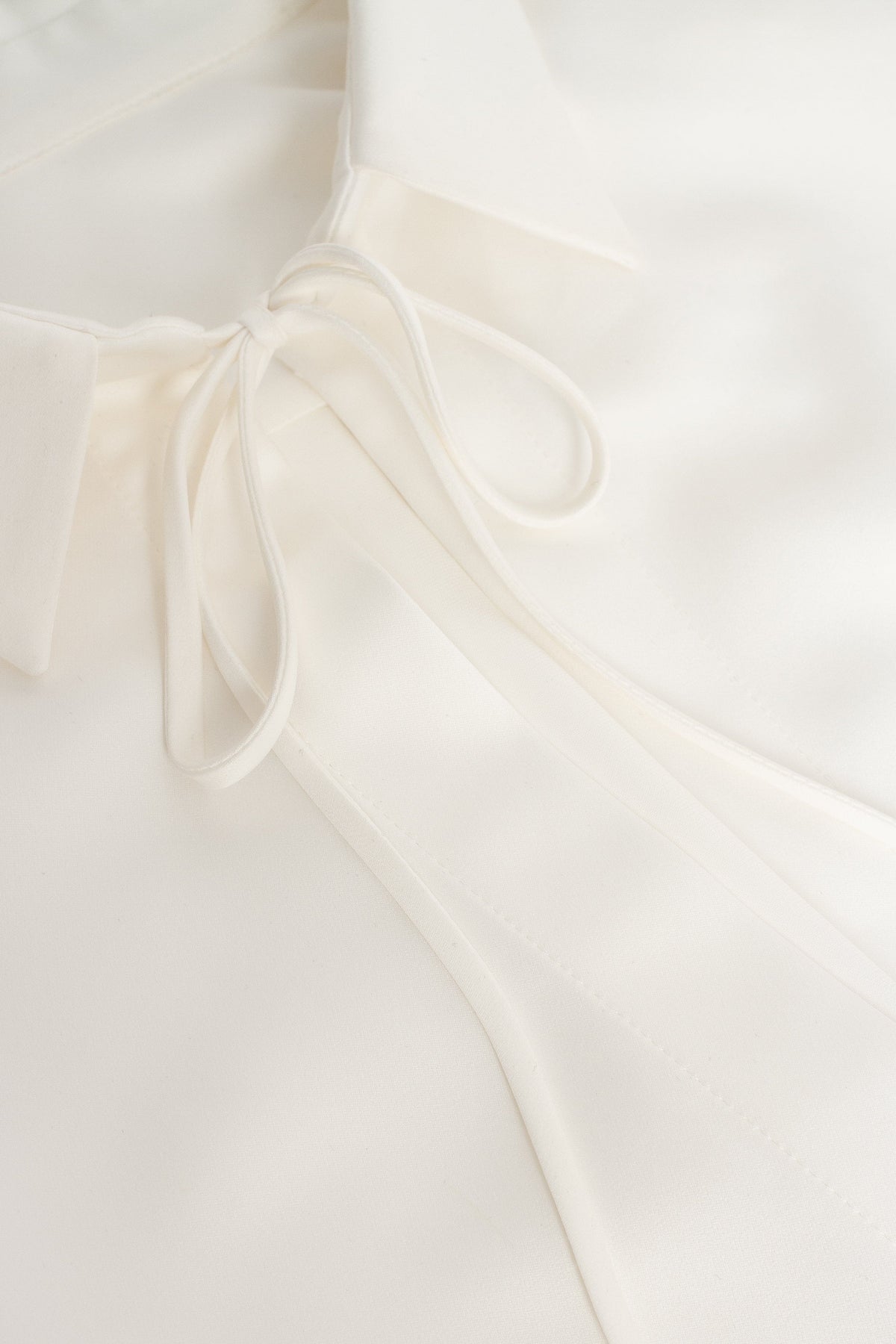FRONT-TIE SATIN BLOUSE IN WHITE, XO XO