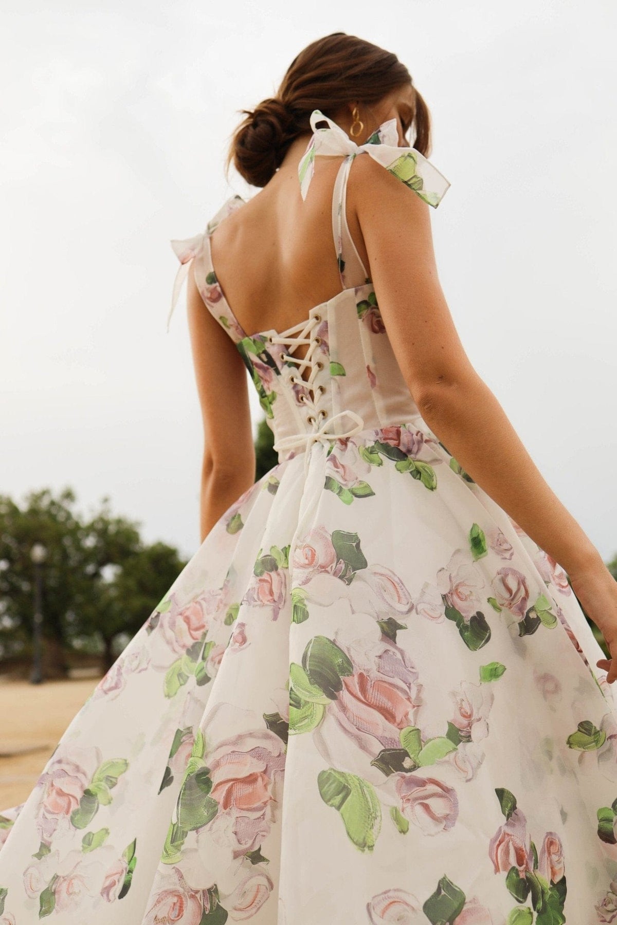 TENDER FLORAL MIDI TIE-STRAP DRESS