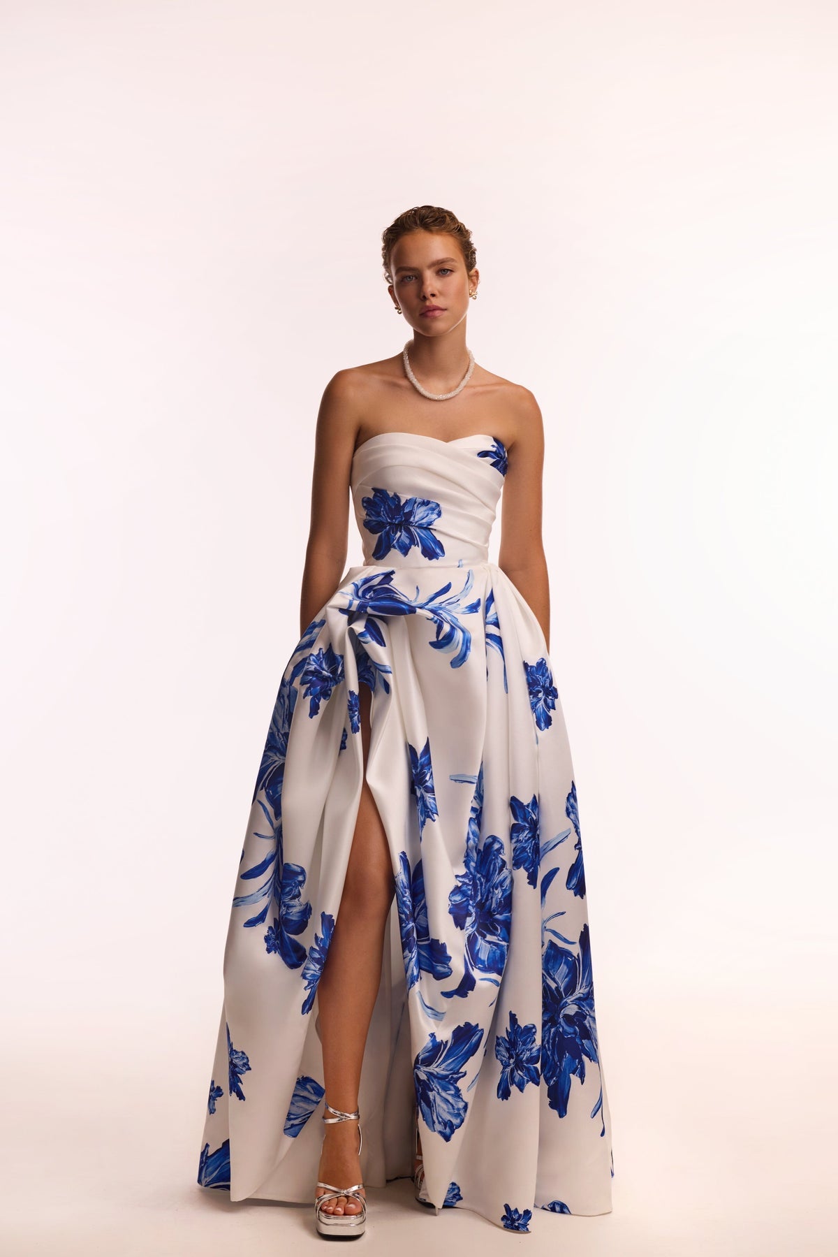 WONDERFUL WHITE A-LINE MAXI DRESS WITH BLUE FLOWERS, GLOW-UP