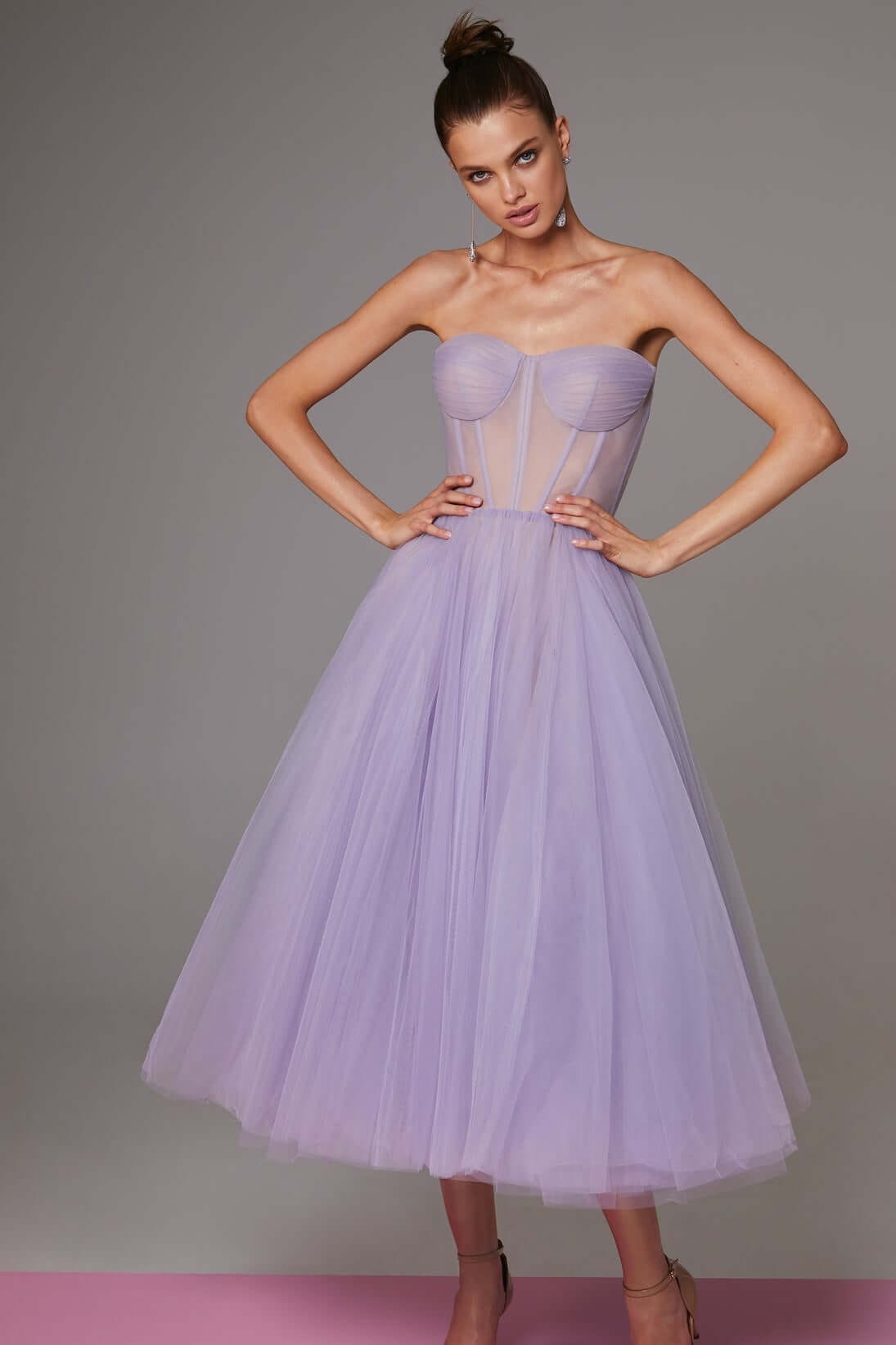 LAVENDER STRAPLESS PUFFY MIDI TULLE DRESS