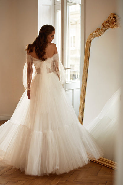 WHITE SHEER SLEEVES MAXI TULLE DRESS